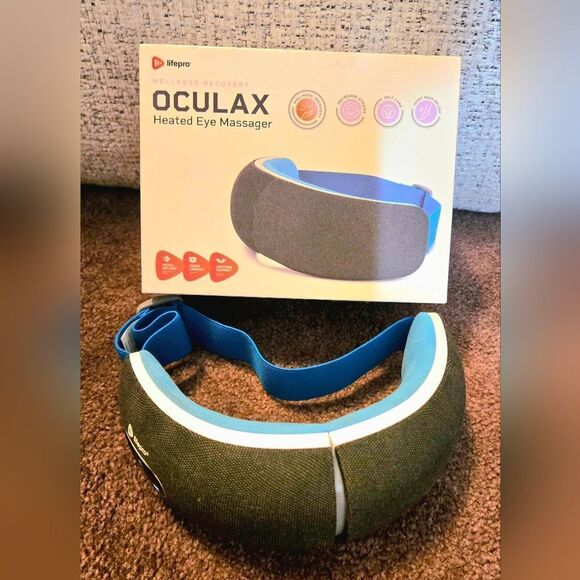 Oculax Heated Eye Massager - Black and Blue - Picture 1 of 2
